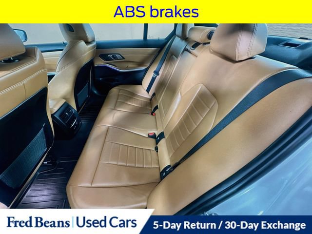 Used 2019 BMW 330i xDrive Sedan w/ Convenience Package AWD/4WD image 32