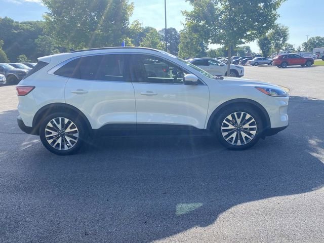 Certified 2020 Ford Escape Titanium FWD image 2