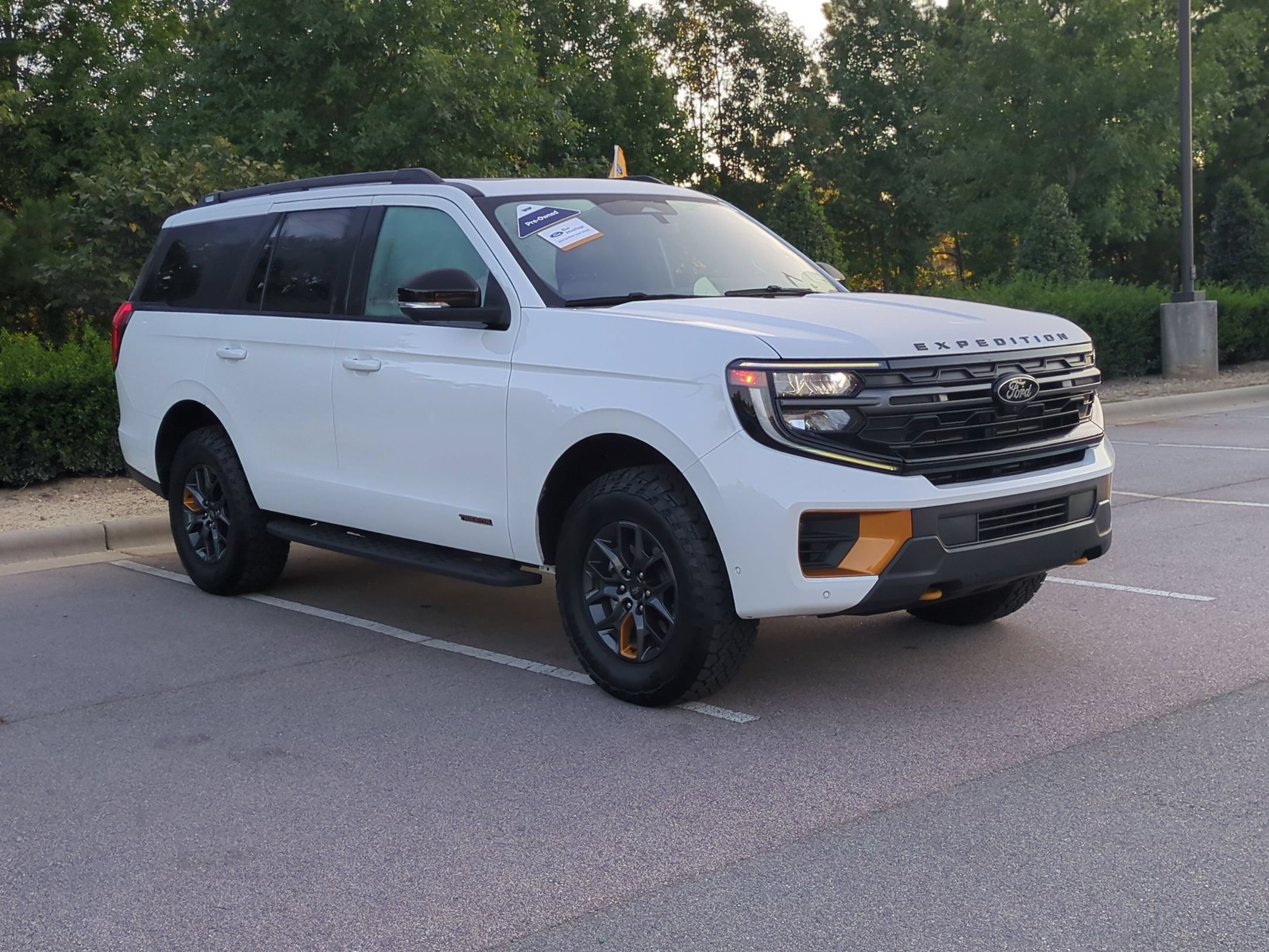 Certified 2025 Ford Expedition Tremor AWD/4WD image 2