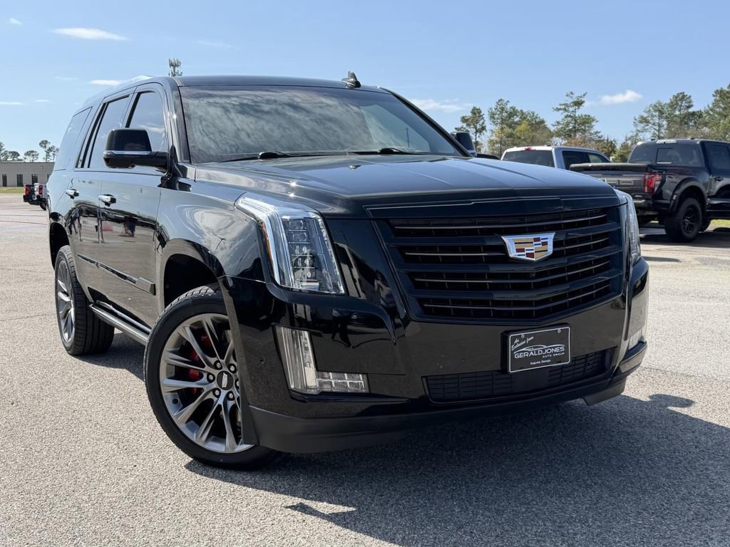 Used 2019 Cadillac Escalade Platinum w/ Escalade Sport Edition image 5