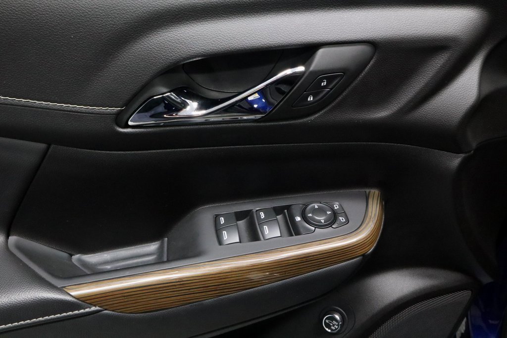 Used 2023 GMC Acadia SLE w/ Driver Convenience Package image 23