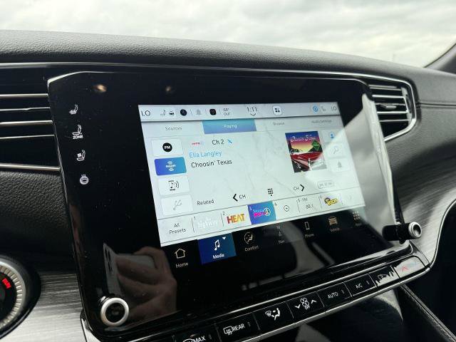 Used 2024 Jeep Wagoneer Series II w/ Flexible Seating Group AWD/4WD image 21