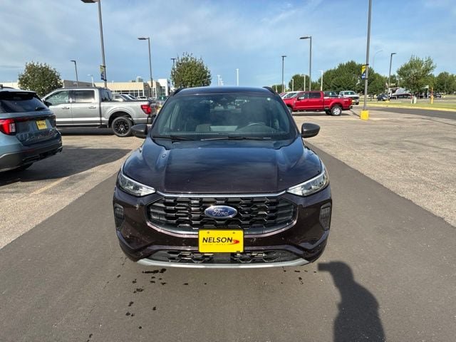 Certified 2023 Ford Escape ST-Line w/ Tech Pack #1 AWD/4WD image 2