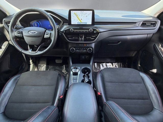 Certified 2021 Ford Escape SEL w/ SEL Stealth AWD Package image 3