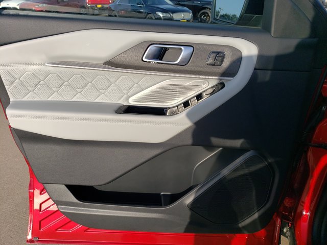 Certified 2026 Ford Explorer Platinum w/ LUX Leather Package AWD/4WD image 11