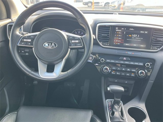 Used 2022 Kia Sportage EX image 15