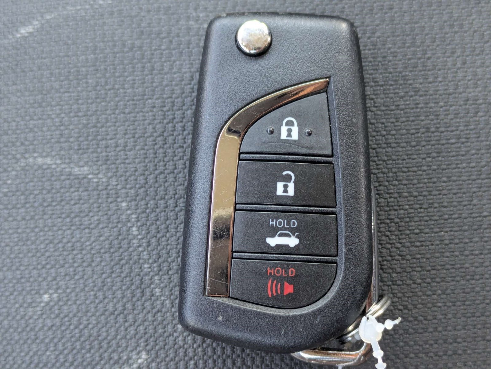 Used 2025 Toyota Corolla LE FWD image 27