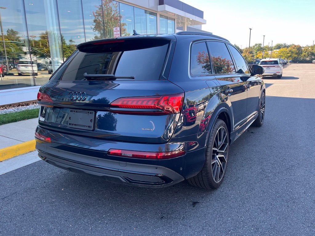Used 2023 Audi Q7 3.0T Prestige AWD/4WD image 9