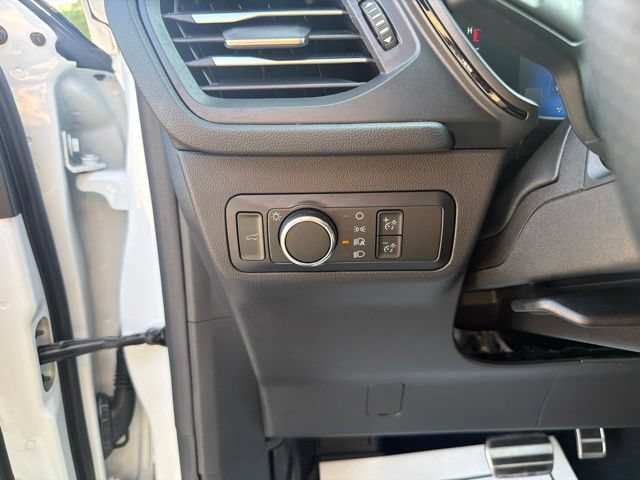 Certified 2024 Ford Escape ST-Line w/ Tech Pack #1 AWD/4WD image 29