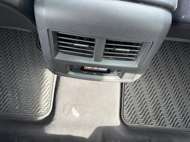Used 2021 Volkswagen Atlas SE w/ Panoramic Sunroof Package FWD image 31