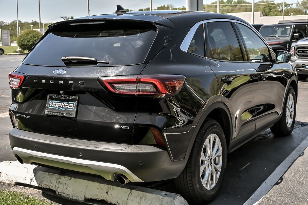 Certified 2023 Ford Escape Active w/ Tech Pack #2 AWD/4WD image 9