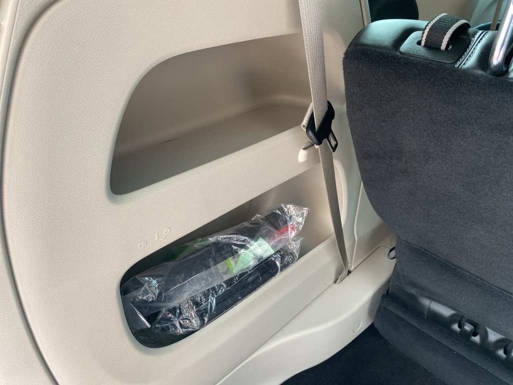 Used 2024 Chrysler Pacifica Touring-L image 14