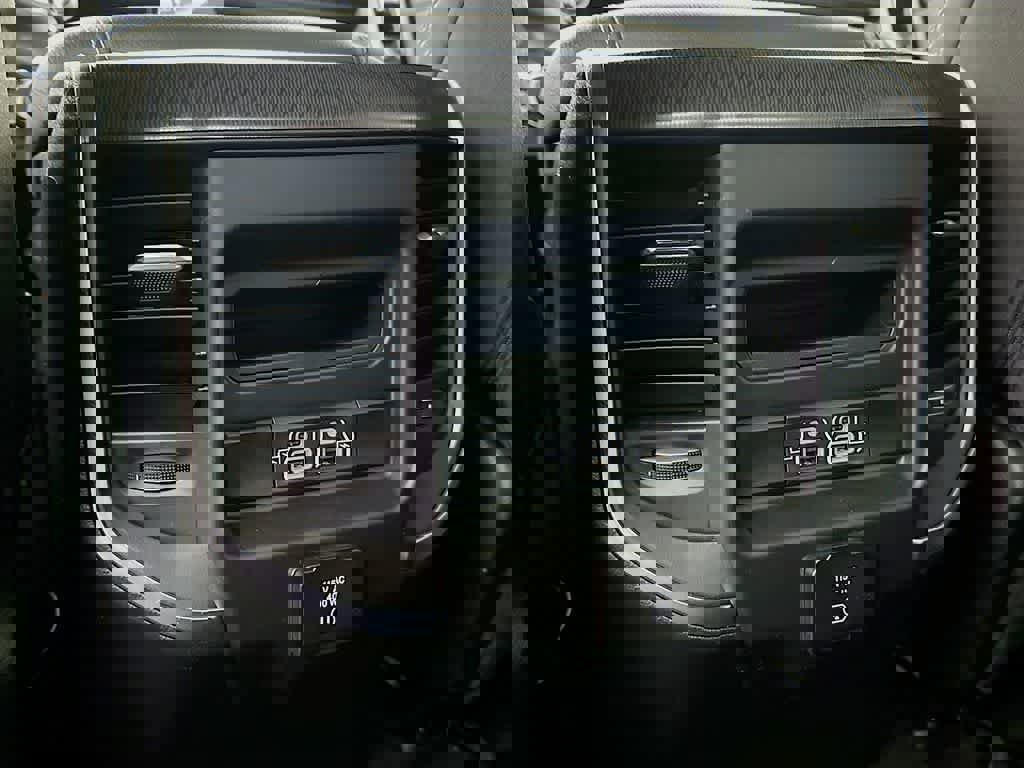 Used 2025 RAM 1500 Big Horn image 16