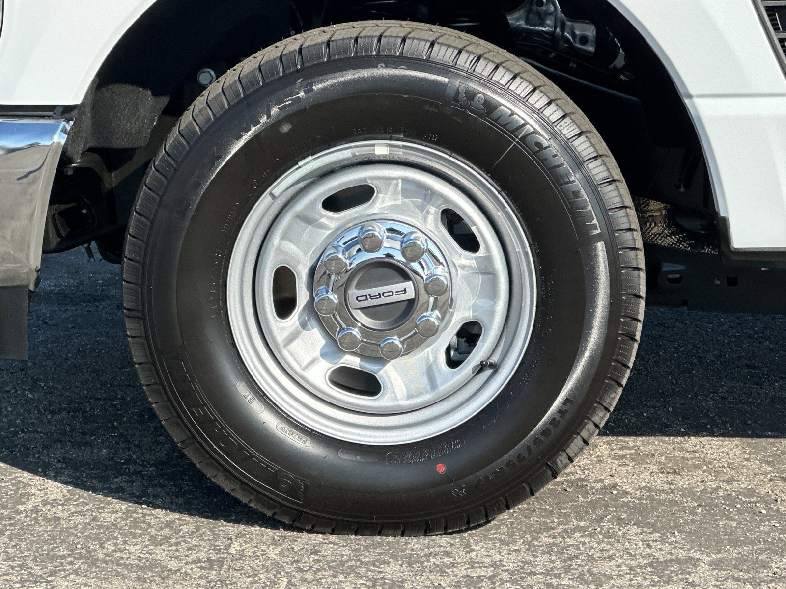 Certified 2026 Ford F250 XL w/ XL Chrome Package image 22