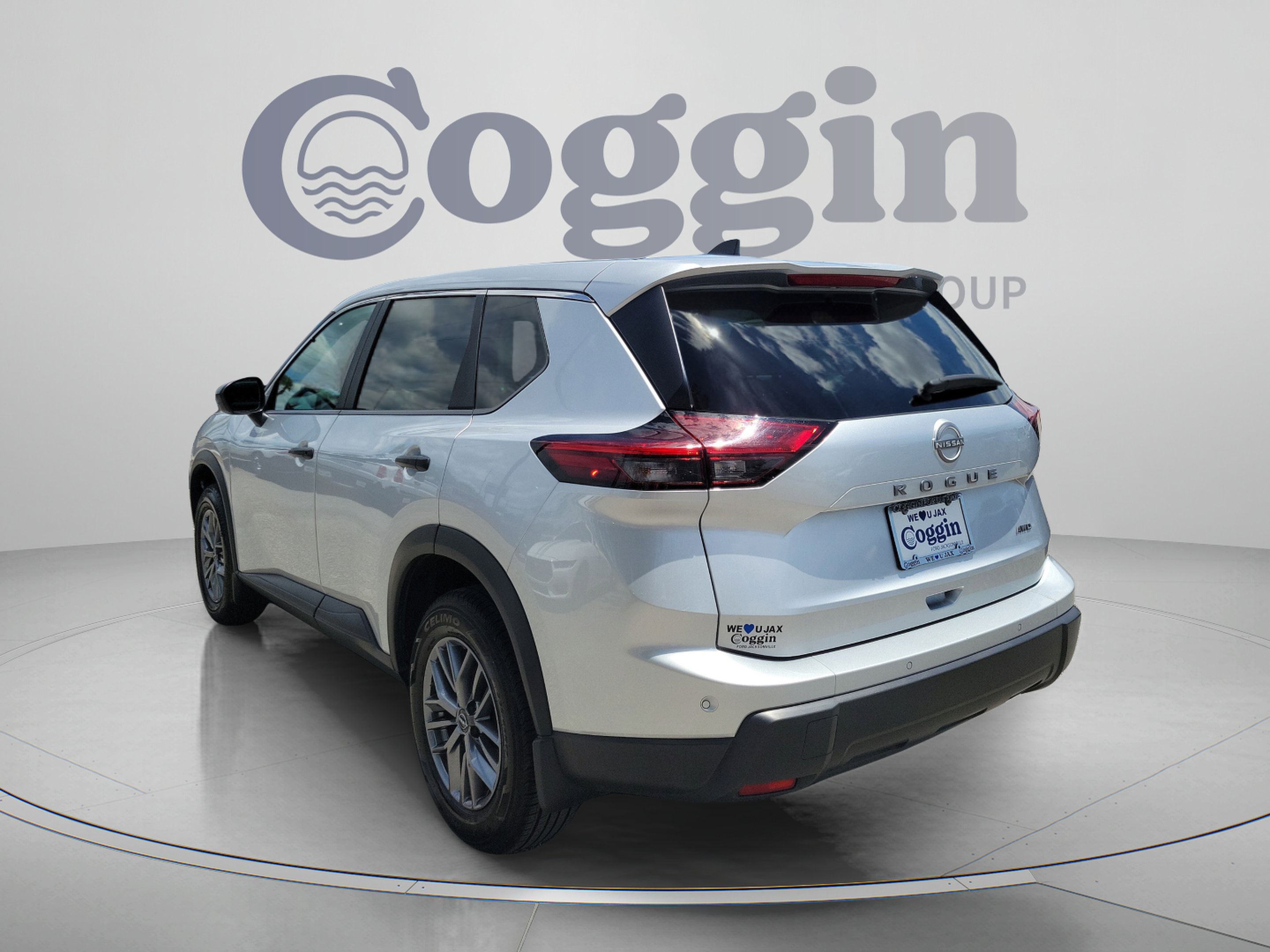 Used 2024 Nissan Rogue S AWD/4WD video 2