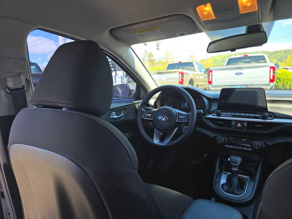 Used 2019 Kia Forte LXS FWD image 10