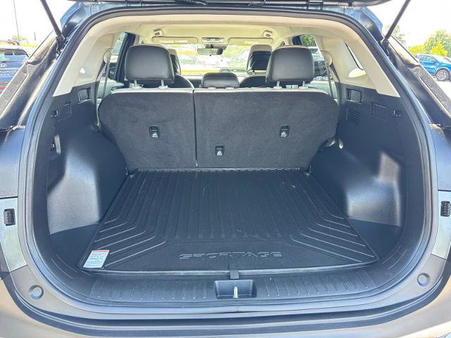 Used 2025 Kia Sportage EX FWD image 22
