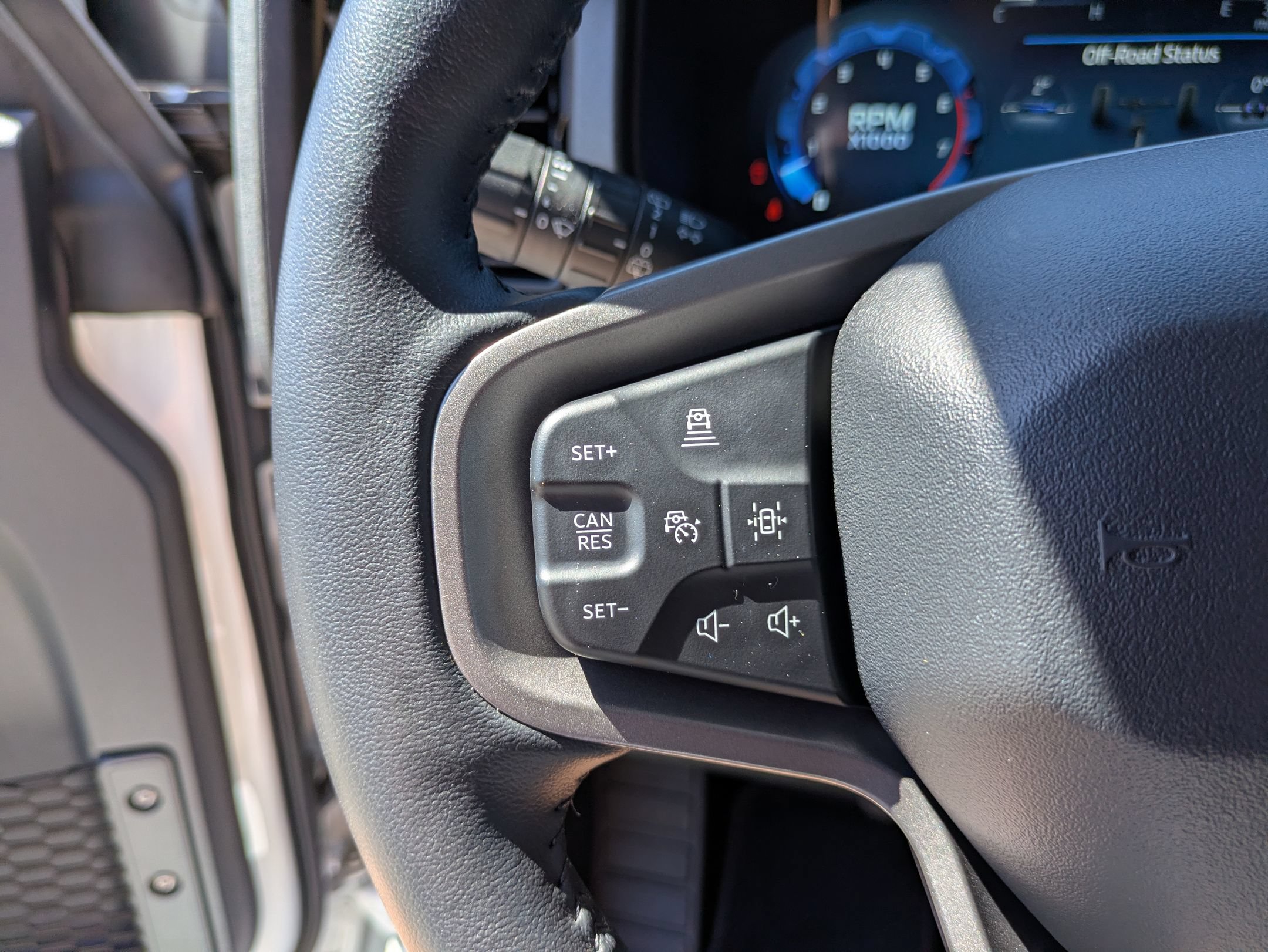 Certified 2025 Ford Bronco Badlands AWD/4WD image 19