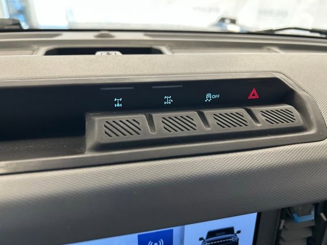 Certified 2024 Ford Bronco Black Diamond image 17