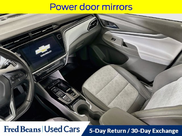 Used 2022 Chevrolet Bolt EUV Premier w/ Sun & Sound Package FWD image 30
