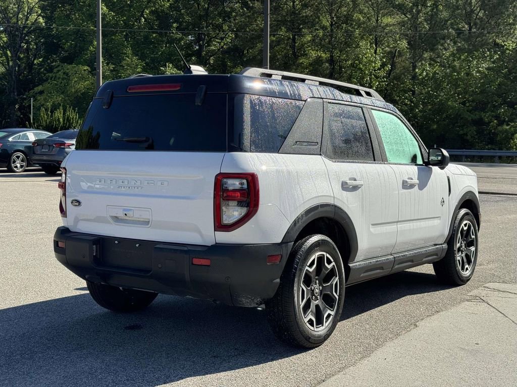 Certified 2025 Ford Bronco Sport Outer Banks w/ Outer Banks Tech Package+ AWD/4WD image 21