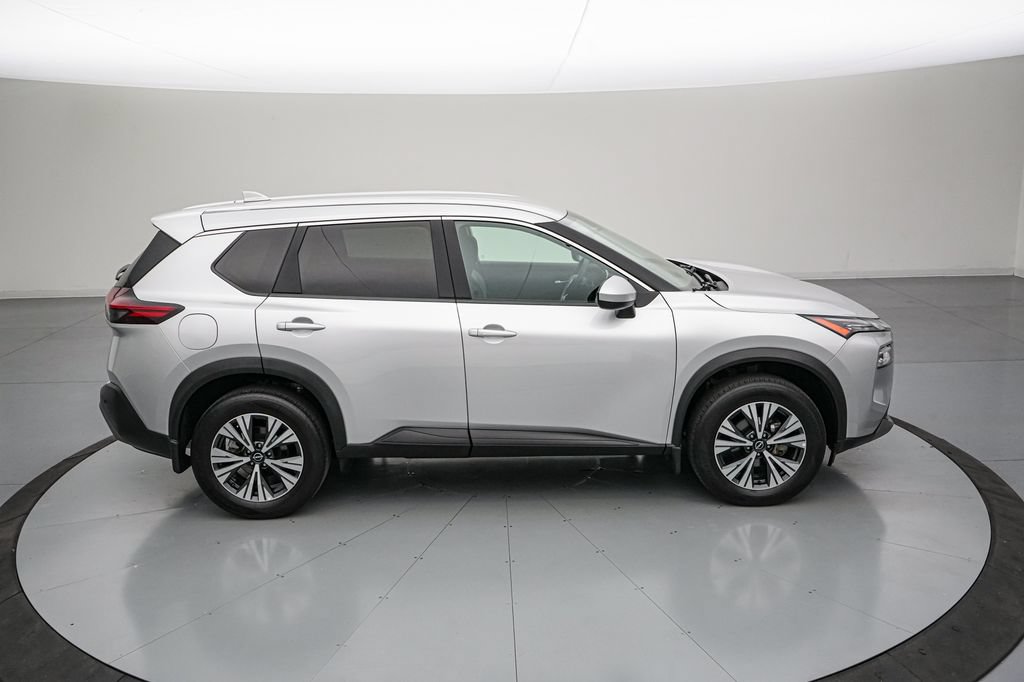 Used 2023 Nissan Rogue SV AWD/4WD video 3