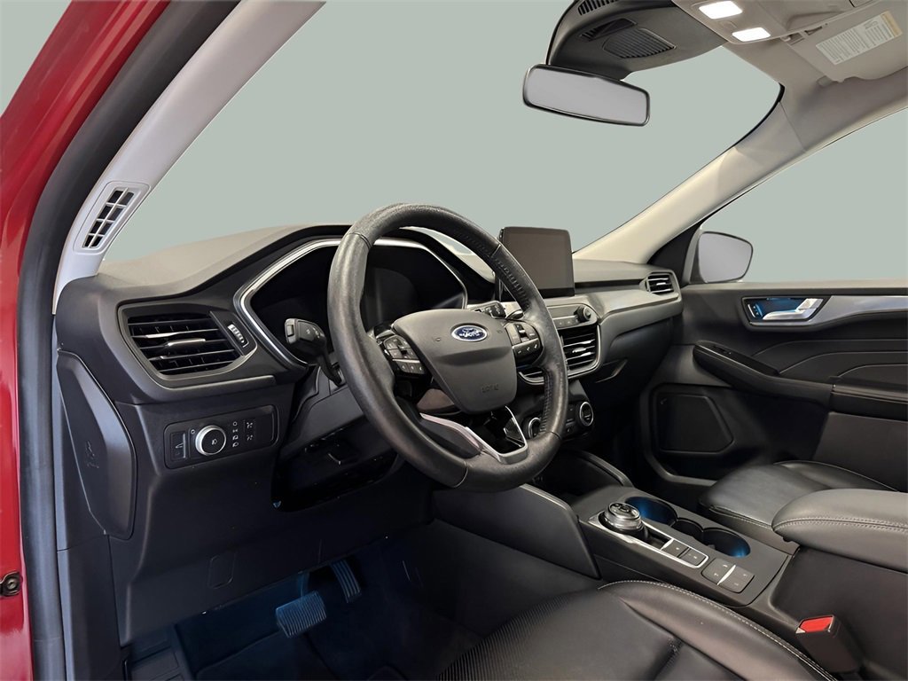 Certified 2021 Ford Escape Titanium image 16