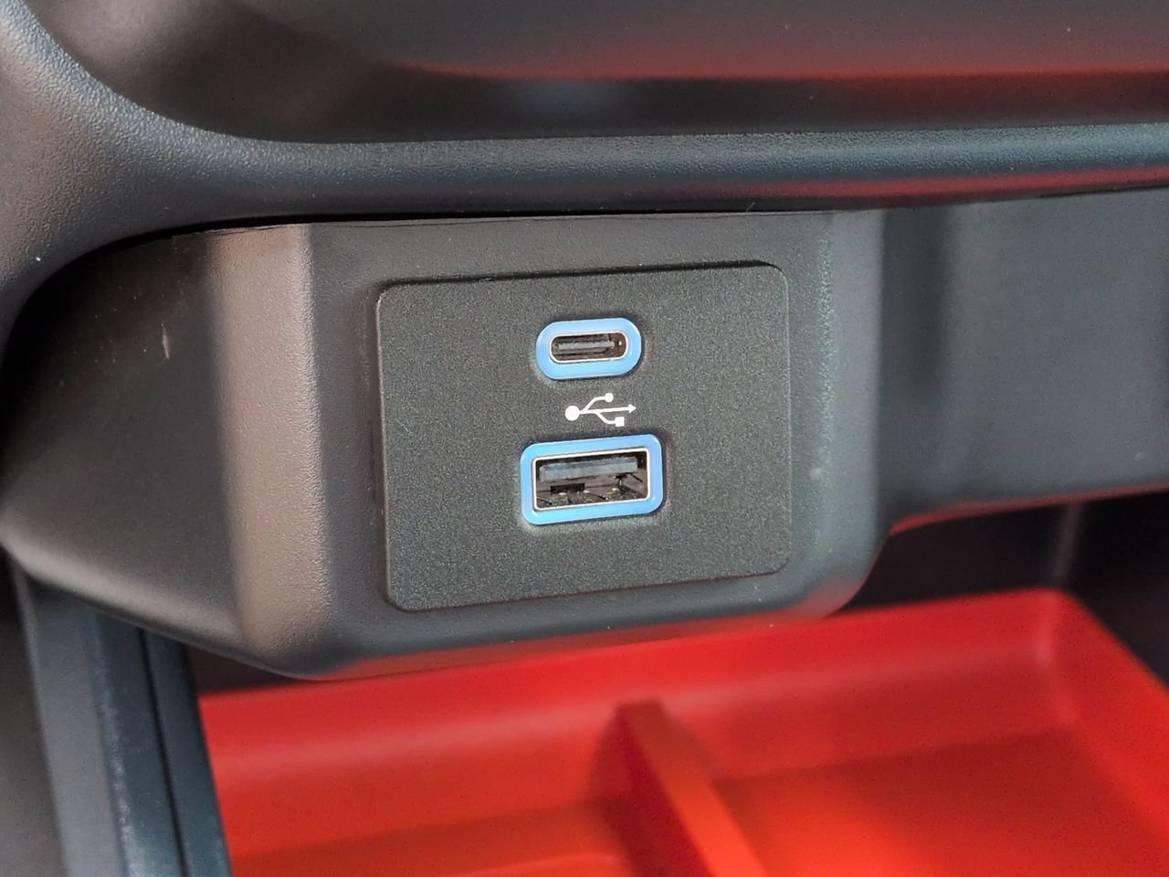 Certified 2022 Ford Maverick XLT w/ XLT Luxury Package FWD image 21