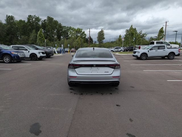 Used 2023 Honda Accord Sport image 6