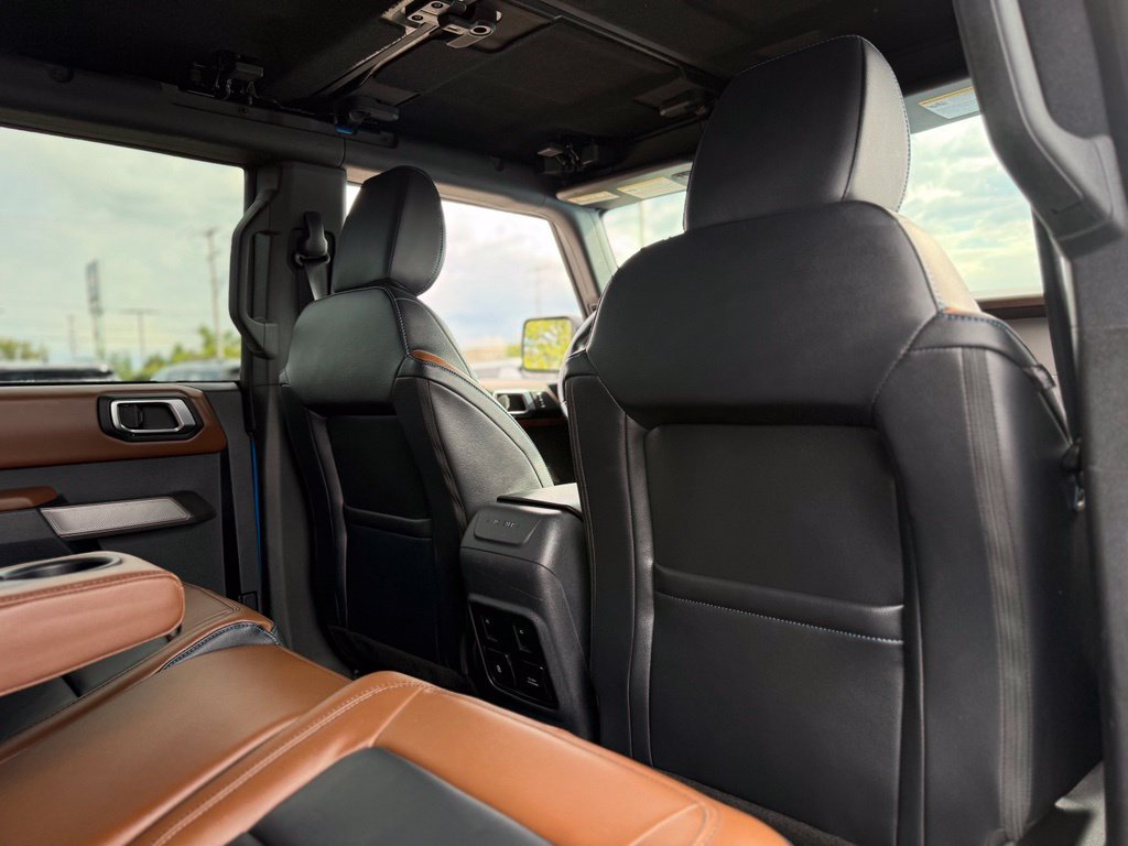 Certified 2023 Ford Bronco Outer Banks w/ Sasquatch Package AWD/4WD image 19