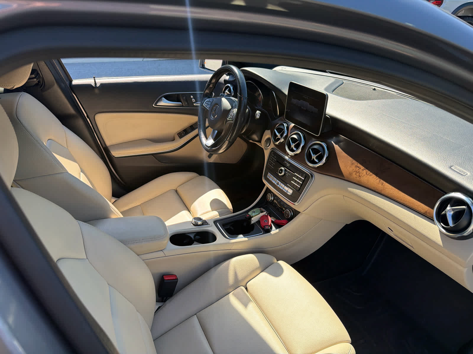 Used 2019 Mercedes-Benz GLA 250 image 9