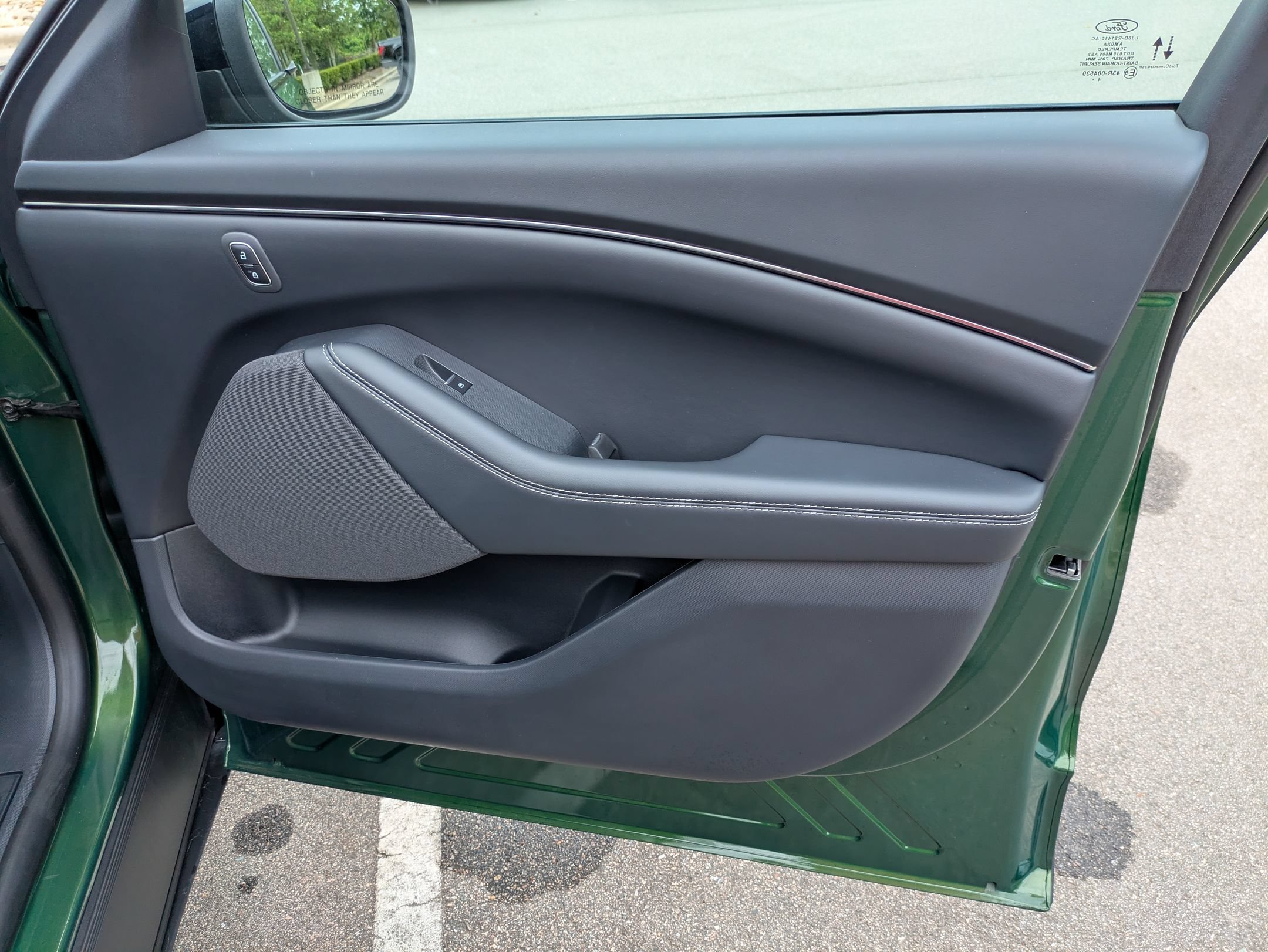 Certified 2025 Ford Mustang Mach-E Select w/ Comfort Package Lite RWD image 40
