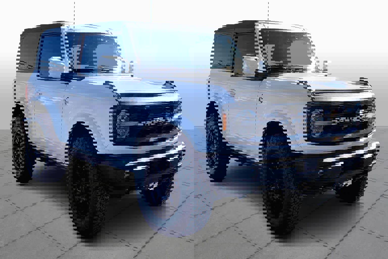 Certified 2023 Ford Bronco Outer Banks AWD/4WD image 5