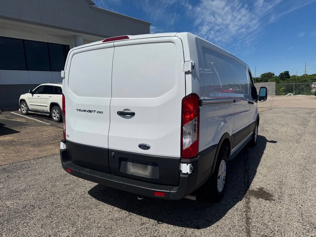 Certified 2024 Ford Transit 250 Low Roof w/ Load Area Protection Package RWD image 7
