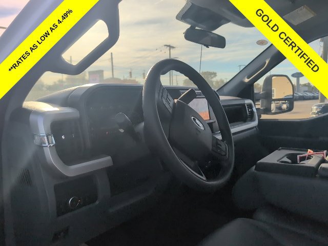 Certified 2026 Ford F250 XL w/ XL Chrome Package AWD/4WD image 4