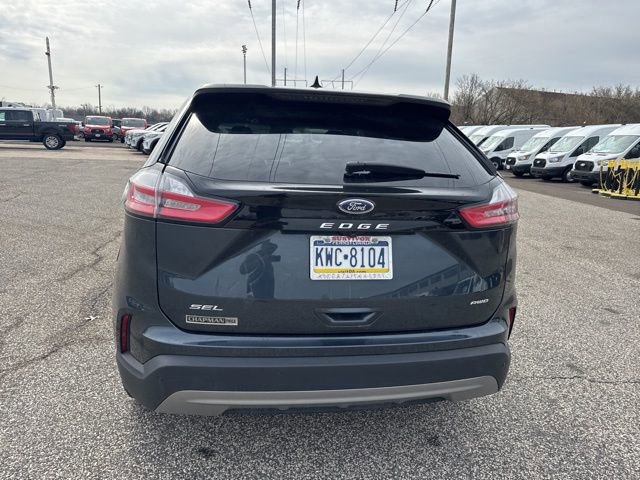 Certified 2022 Ford Edge SEL w/ Convenience Package image 3