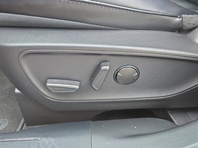 Certified 2024 Ford Escape ST-Line w/ Tech Pack #1 AWD/4WD image 13