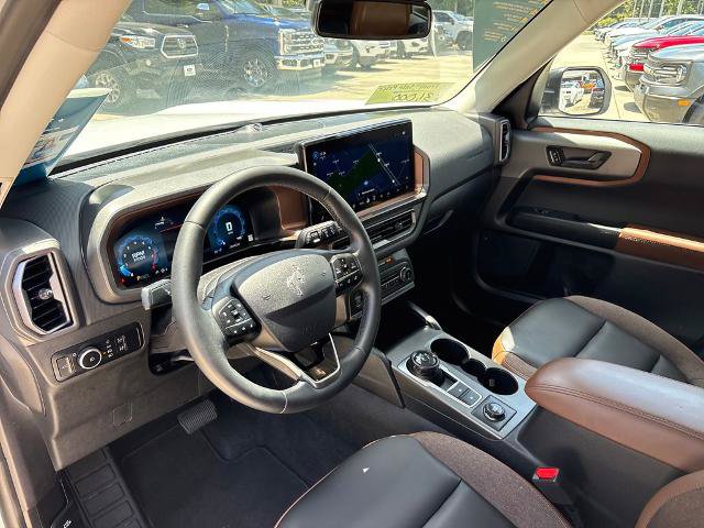 Certified 2025 Ford Bronco Sport Outer Banks w/ Outer Banks Tech Package+ AWD/4WD image 6