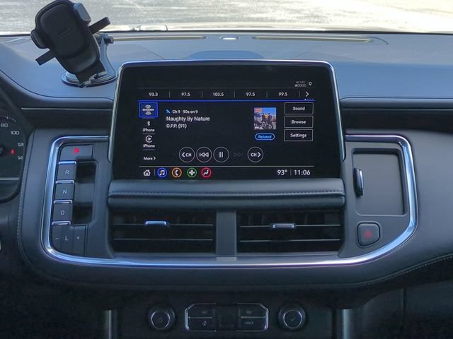 Used 2021 Chevrolet Suburban LT RWD image 20