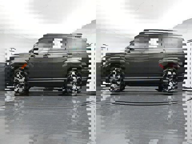 Used 2024 Hyundai Santa Fe Limited AWD/4WD image 32