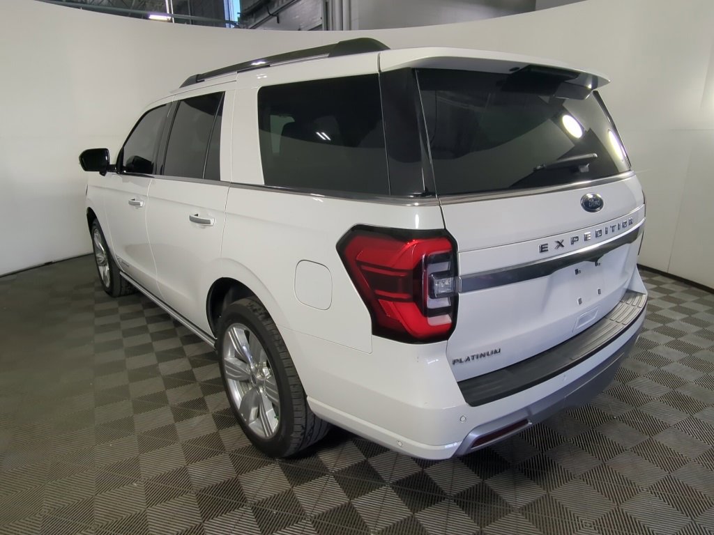 Certified 2024 Ford Expedition Platinum image 11