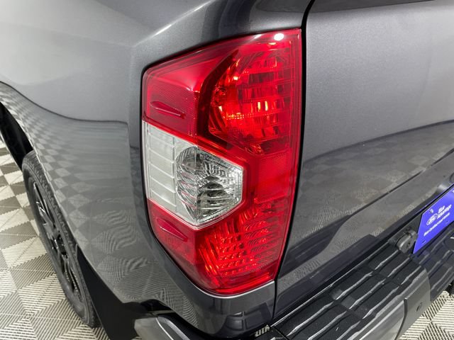 Used 2021 Toyota Tundra Limited w/ Limited Premium Package AWD/4WD image 19
