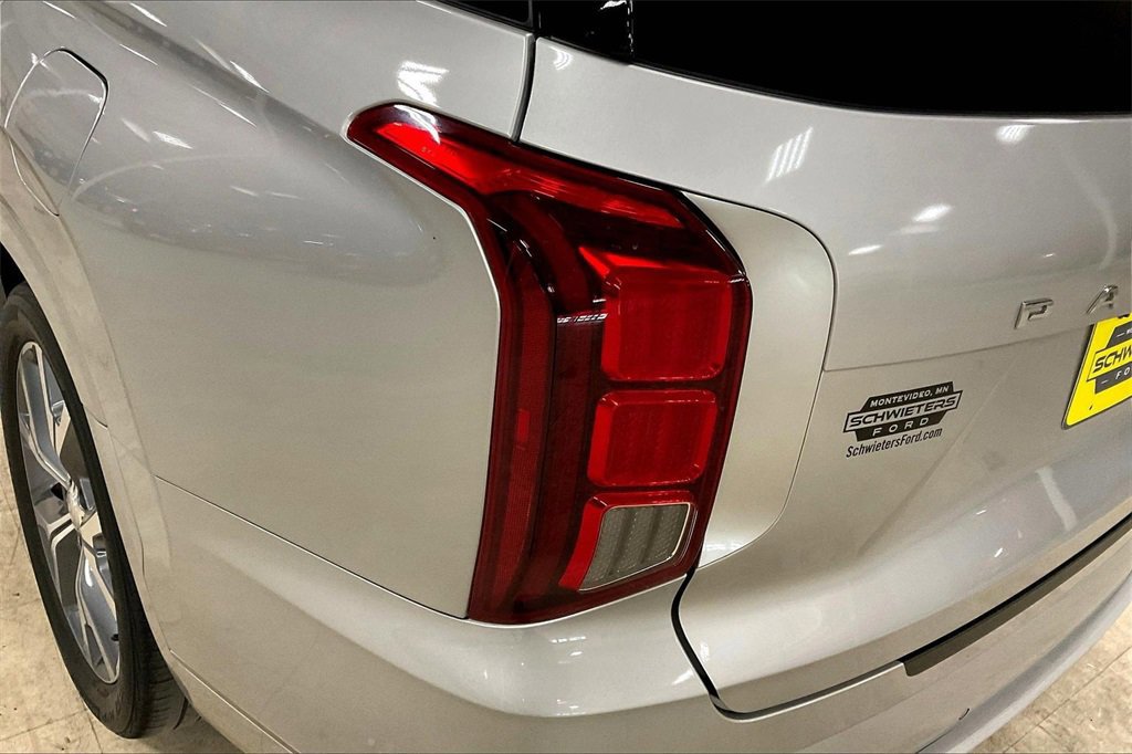 Used 2021 Hyundai Palisade Limited image 29