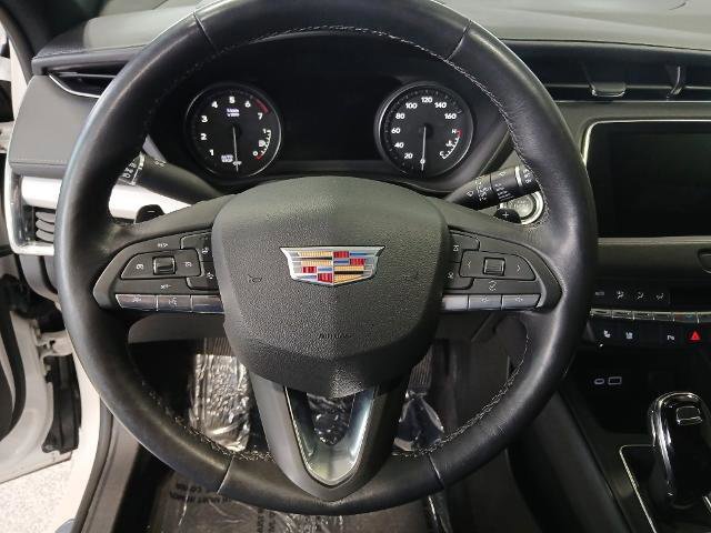 Used 2023 Cadillac XT4 Premium Luxury w/ Technology Package image 13