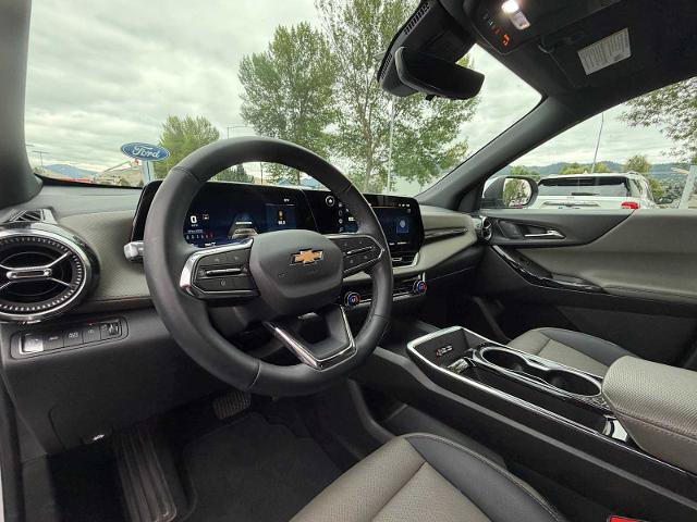 Used 2025 Chevrolet Equinox LT w/ Convenience Package II AWD/4WD image 12