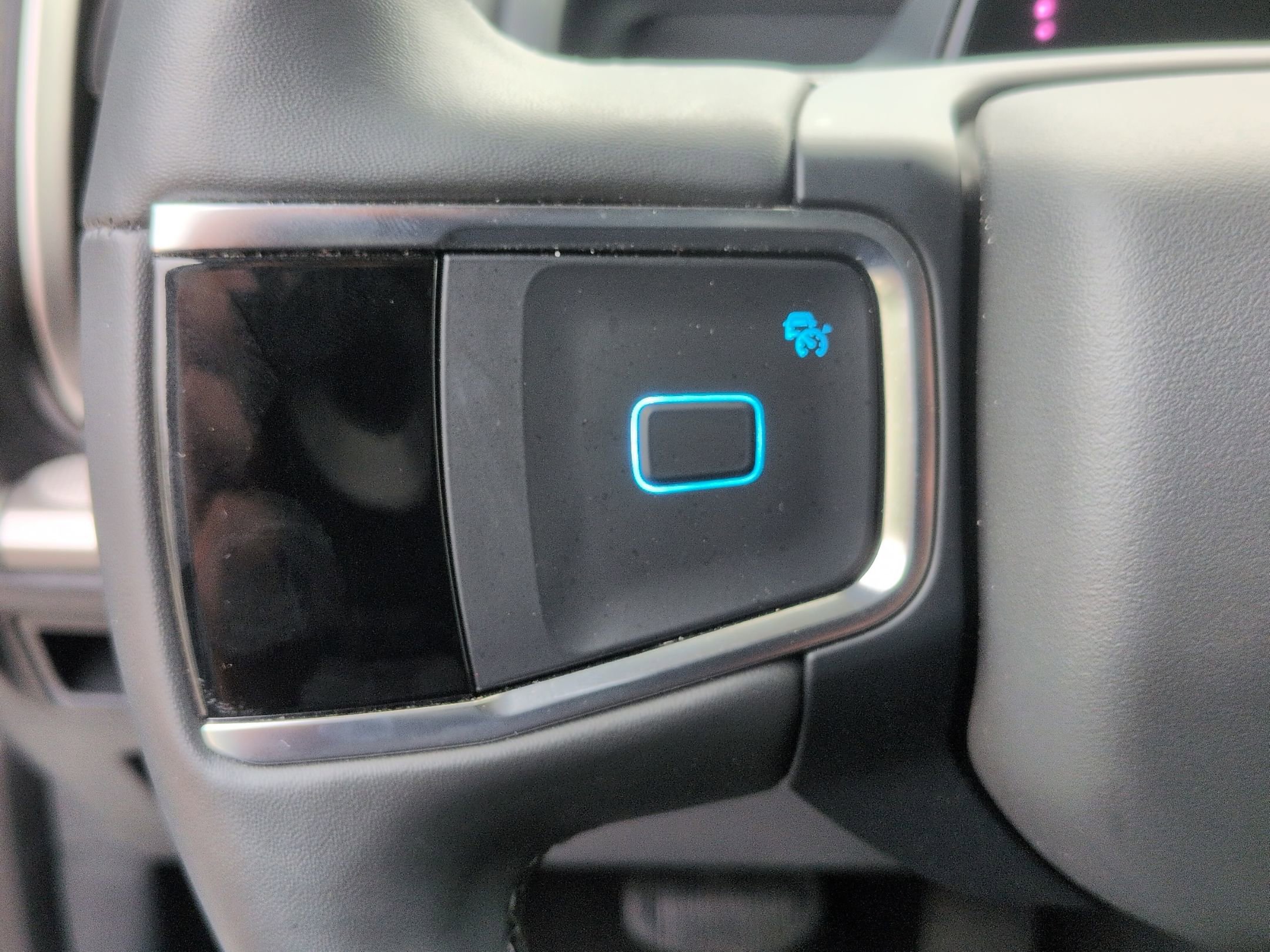 Certified 2025 Ford Expedition Max Active RWD image 18