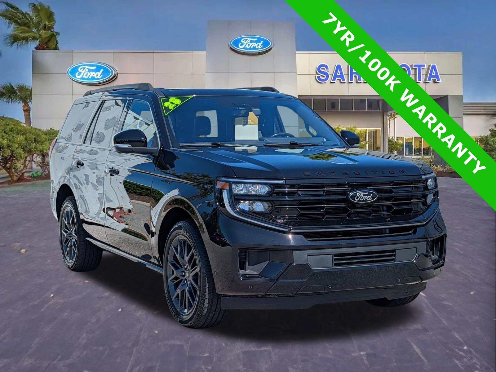 Certified 2025 Ford Expedition Platinum w/ Stealth Performance Package AWD/4WD image 1