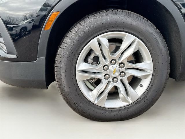 Used 2022 Chevrolet Blazer LT AWD/4WD image 38
