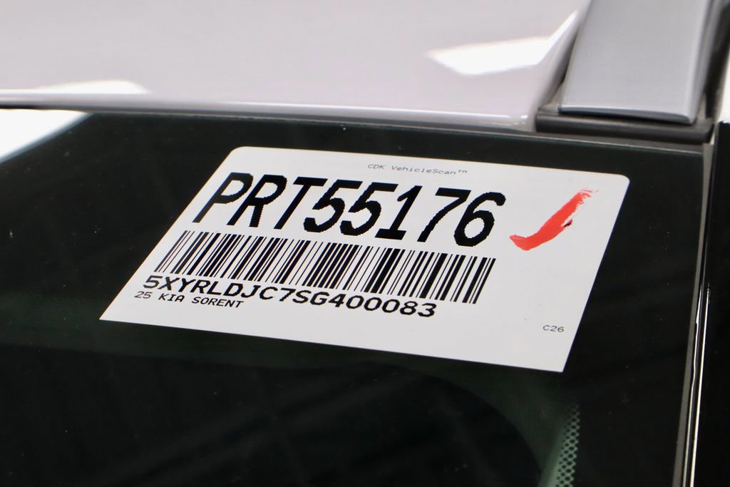 Used 2025 Kia Sorento S image 39