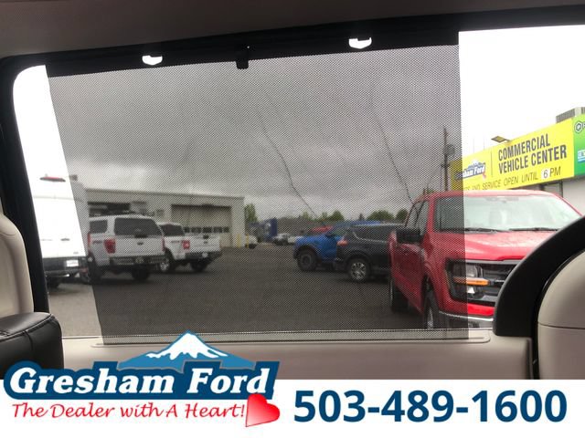 Used 2023 Chrysler Pacifica Touring-L FWD image 33